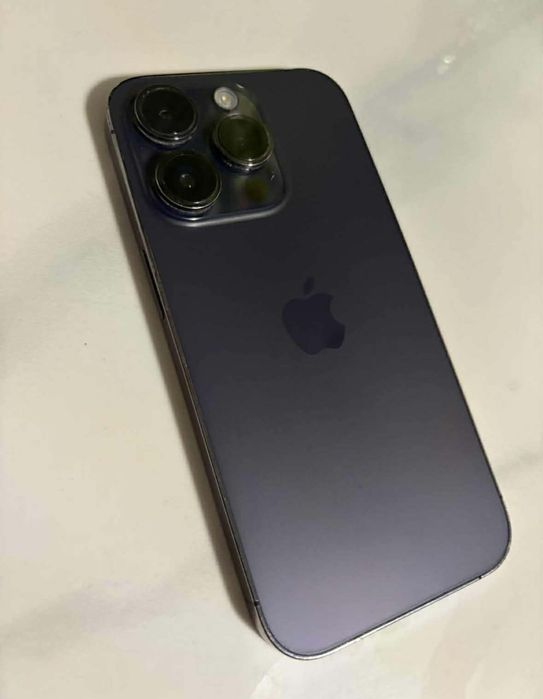 iPhone 14 pro folosit!