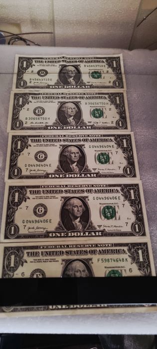 Коллекционные редкие 1 долларовые купюры