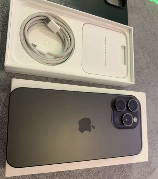 Айфон 15 Pro max на 256