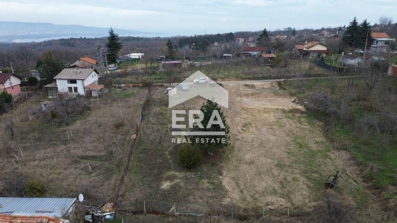 Урегулиран поземлен имот за продажба, в м-т Боровец Север, Варна, на 7