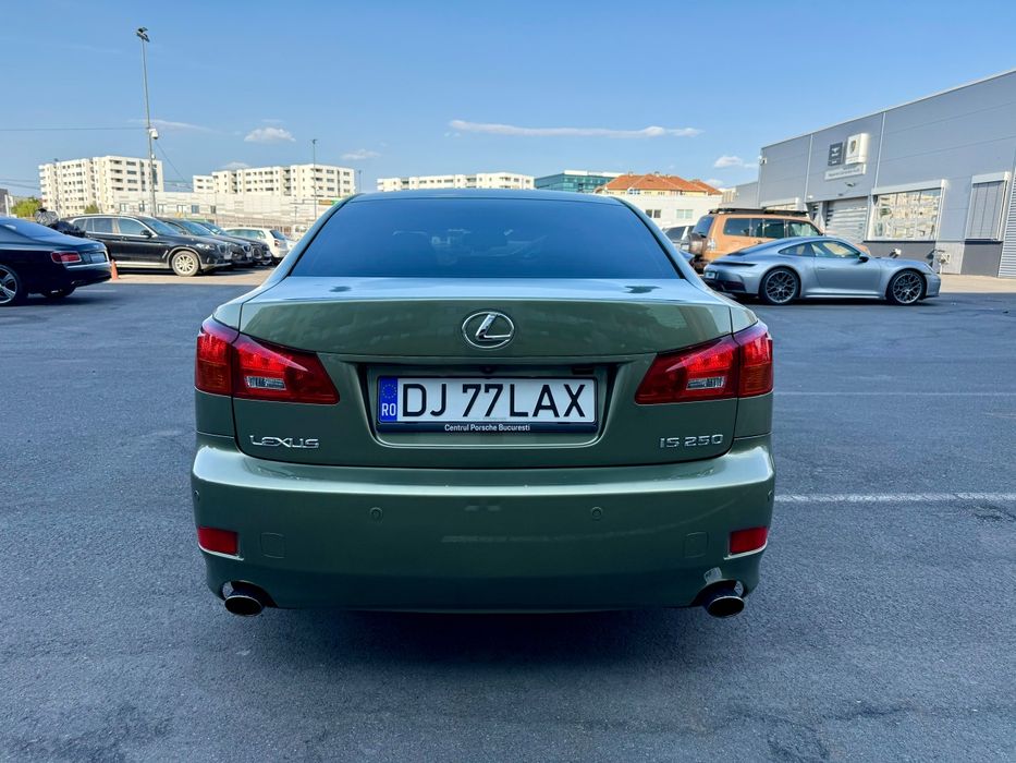 De vânzare Lexus IS250