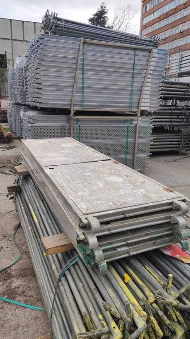 Продавам поцинковано фасадно скеле АЕБИ - Втора употреба