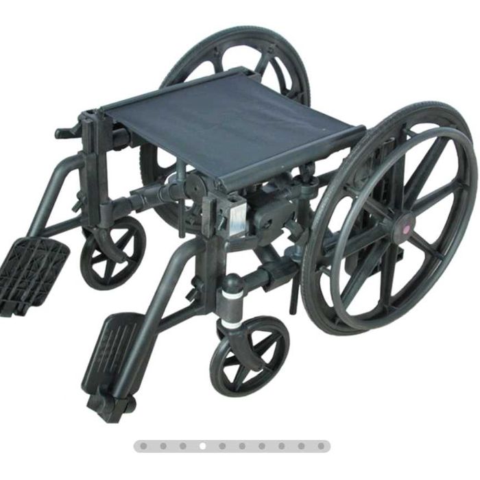 Продам инвалидную коляску.