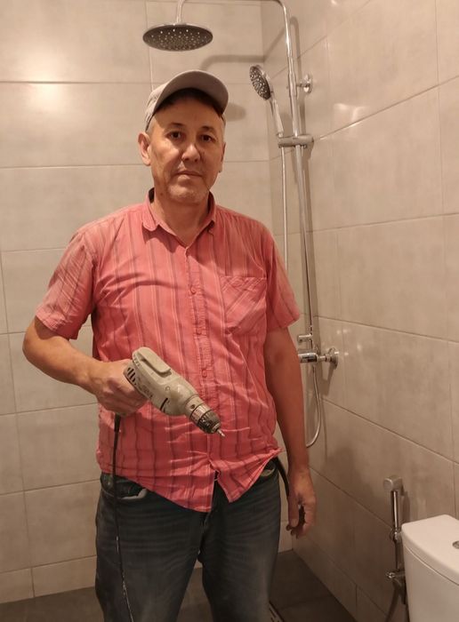 Кафельщик. Сантехник.