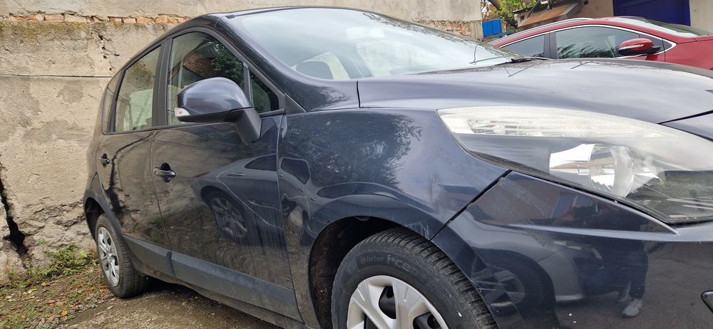 RENAULT Scenic 2011 — imagine 5