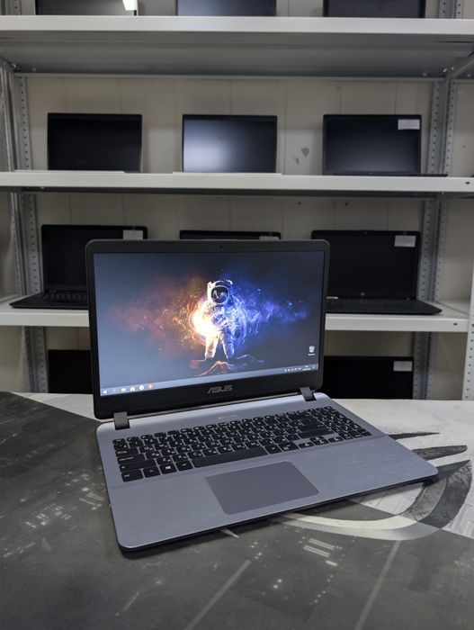Ноутбук Asus X507M