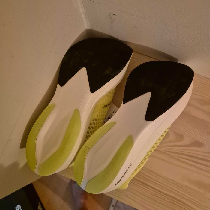 Adizero Adios Pro - 42 2/3 - НОВИ