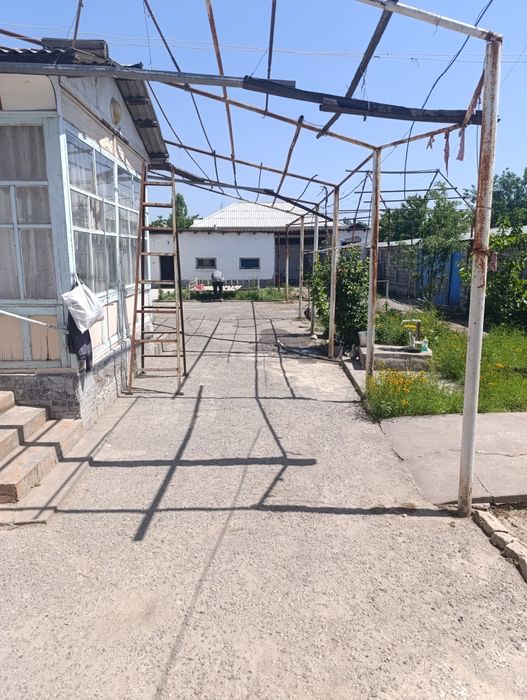 Уй сотилад 16.6 сотик 5 хона