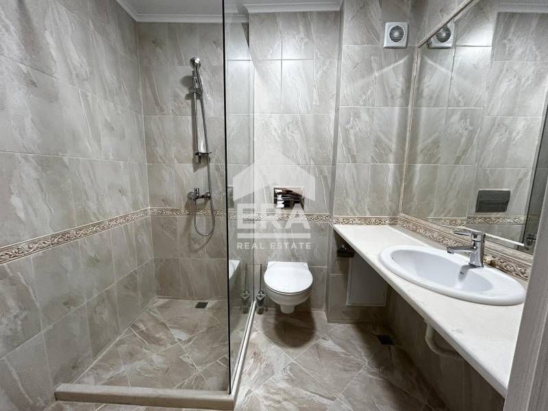 Продава се Двустаен апартамент в Варна, Аспарухово - 94 кв.м за 1394 €/кв.м - Снимка #7