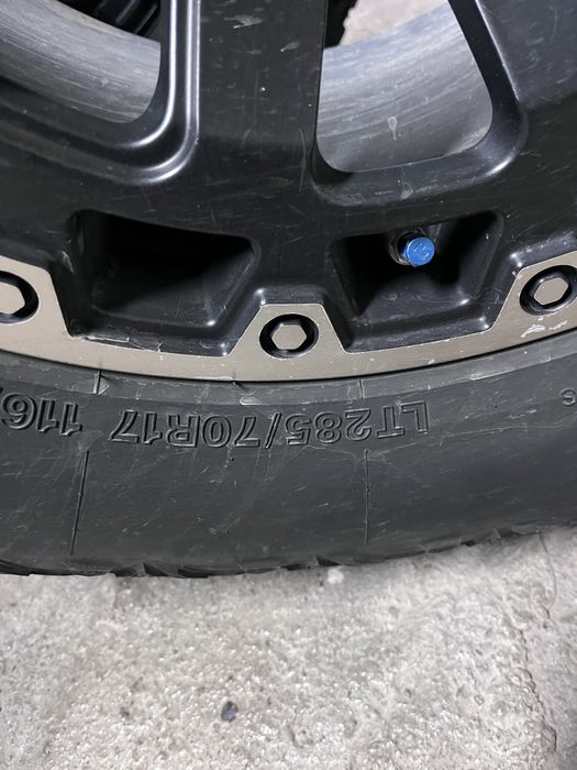 Шины 285/70 R17 R/T