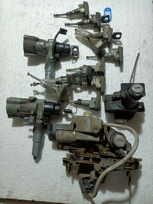 Части за Мерцедес 124