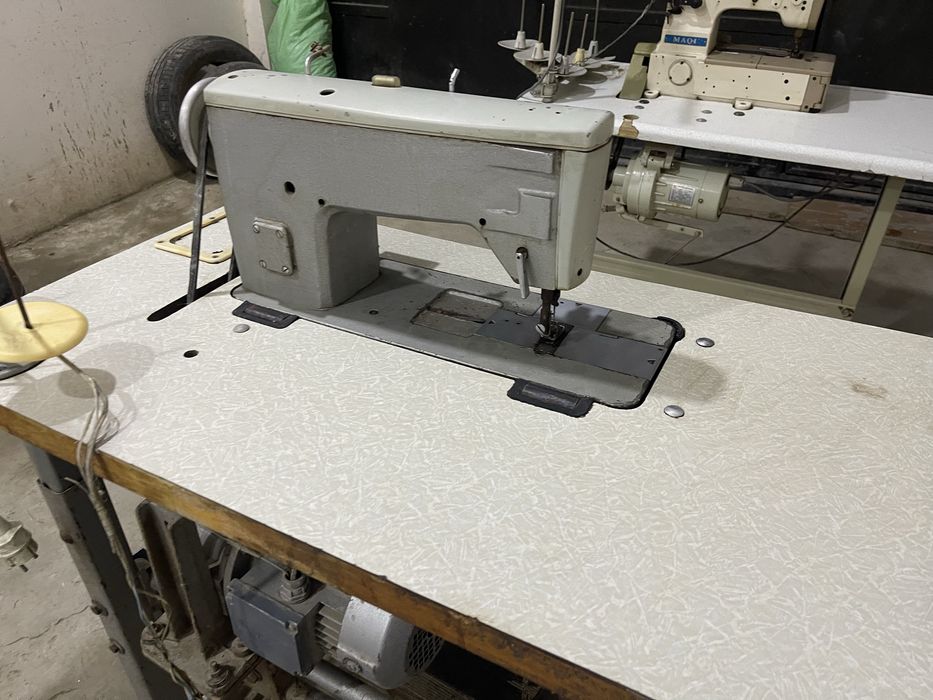 Срочно пр. 2 шт. Швенная машина  1. Распошивалка.2. Шевенная машина