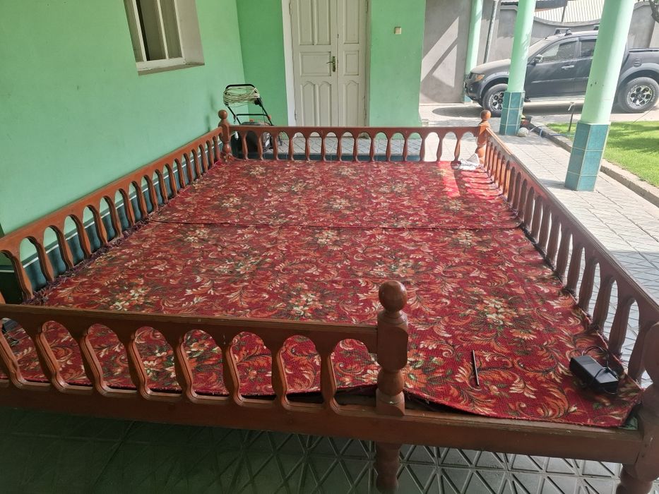 тапчан бу в хорошем состаянии