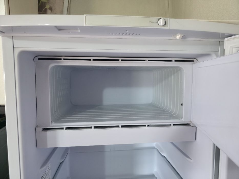 Продам холодильник Бирюса