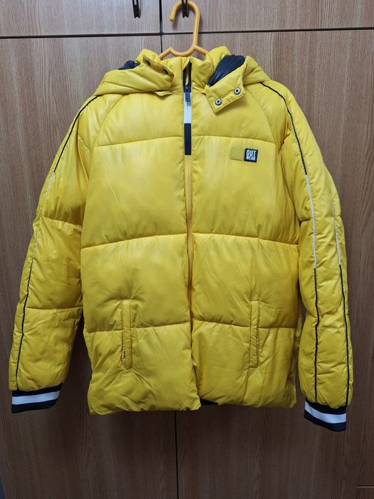 geaca galbena marime 172