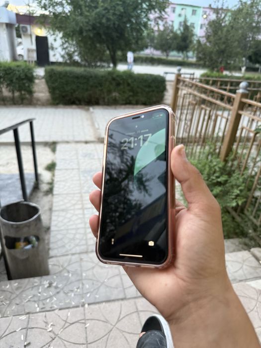 iphone xr в корпусе 17про 256гб