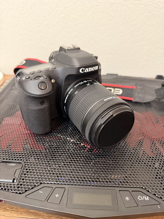 Canon 80D фотоаппарат