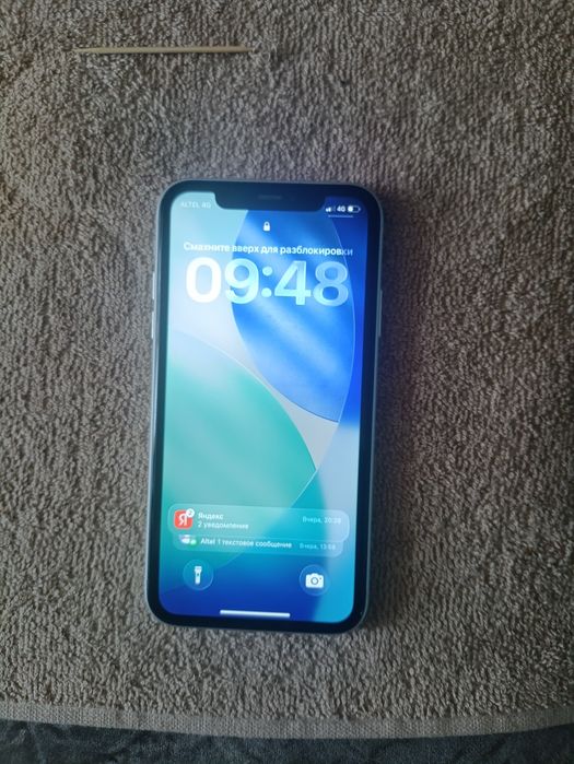 Продам айфон 11 на 128