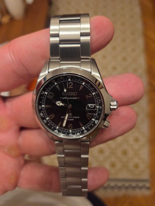 Мъжки часовник SEIKO Prospex Alpinist in ‘Summit Black’ SPB505J1