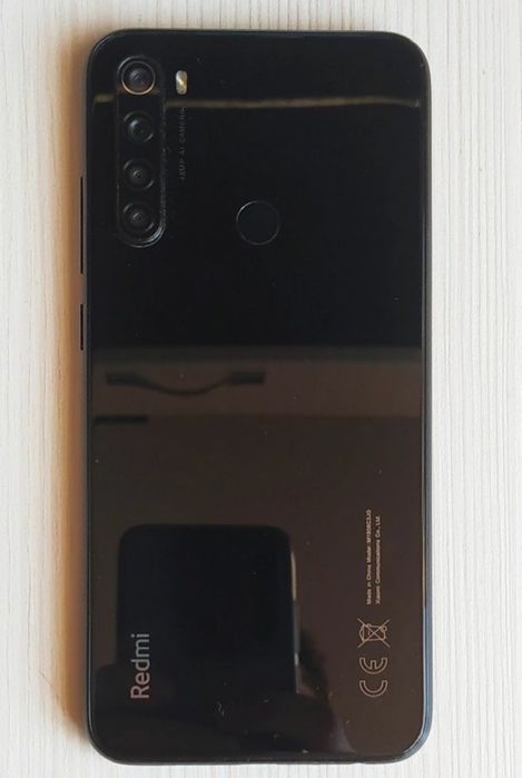 Продам редми нот 8