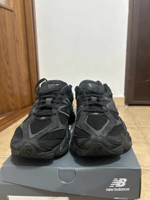 New Balance 9060 Full Black 42EU