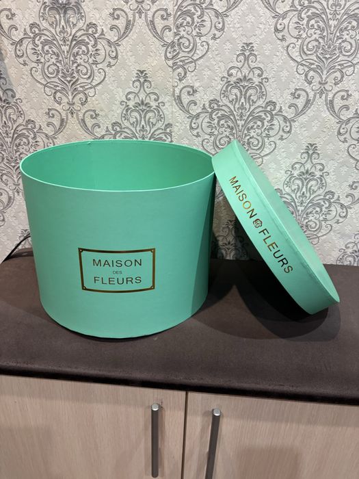 Коробка красивая корзины