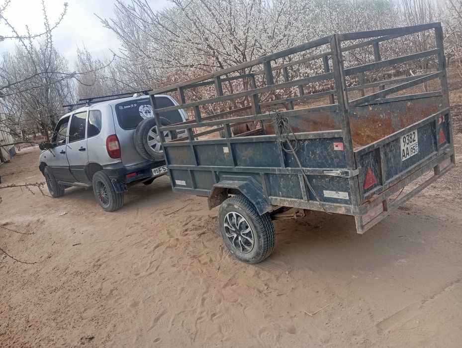 Нива Шевроле сотилади метан газ.2007йил.тиркамаси 2020йил.