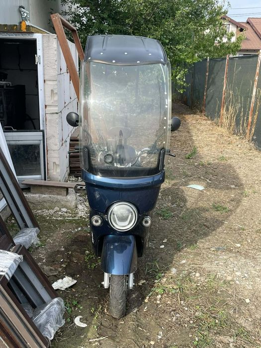 Vând scuter electric