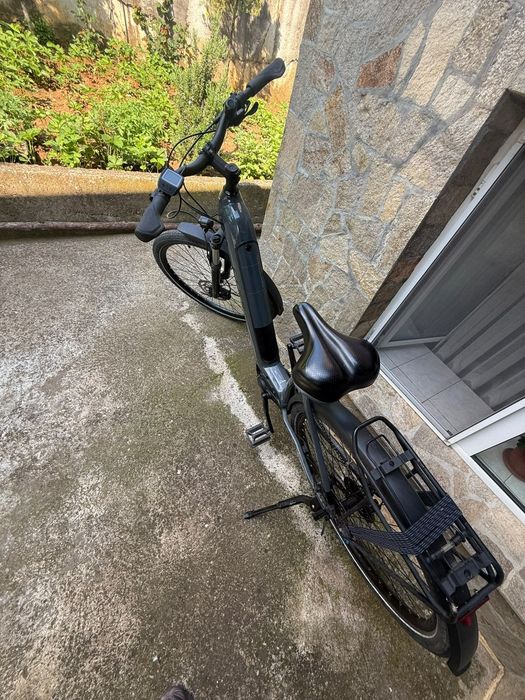 Cube Kathmandu Hybrid One 750 електрически велосипед