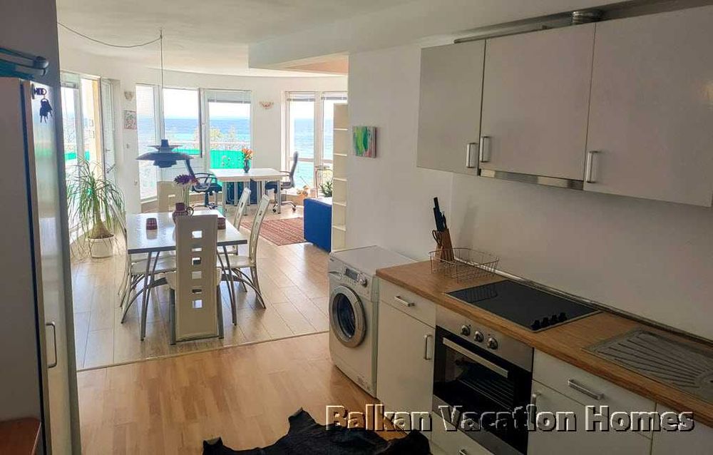 Продава се Двустаен апартамент в Бяла - 103 кв.м за 961 €/кв.м - Снимка #2