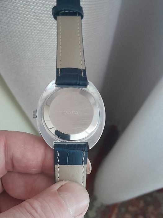 Продам часы СССР