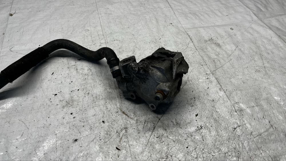 Audi A4 S4 хидравлична помпа