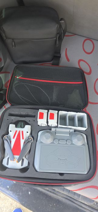 Dronă DJI mini 3 Pro FLY MORE COMBO