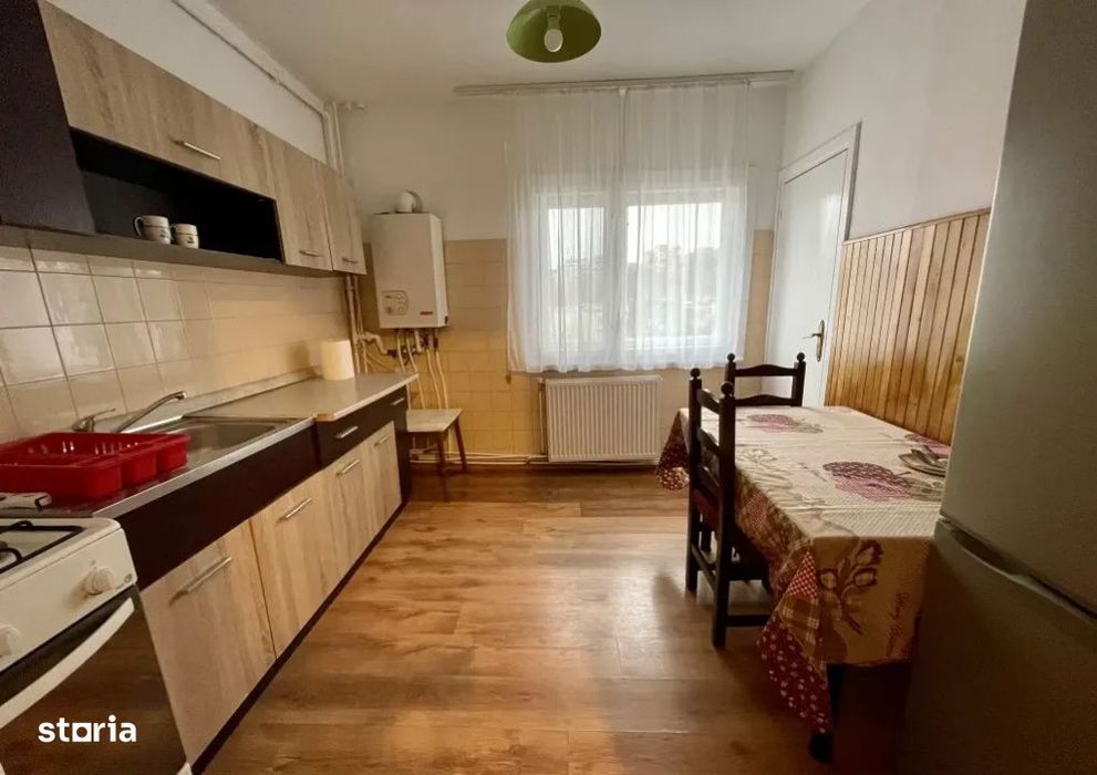 Apartament 2 camere zona Plopilor