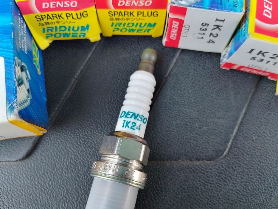 Свечи зажигания Denso IK 24