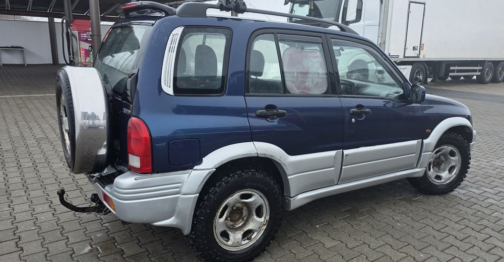 Vând Suzuki grand vitara