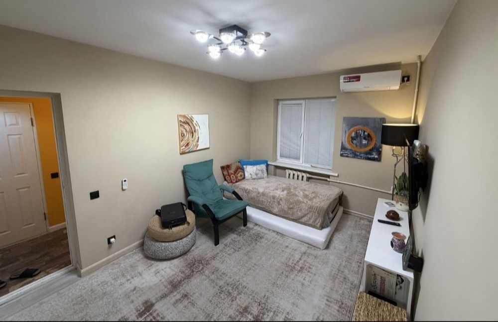 Метро Ойбек, 28кв², 1/4/4, ипотека, евроремонт, (Шерали  116652)