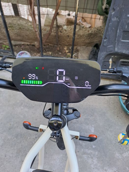 Scuter electric Tesla