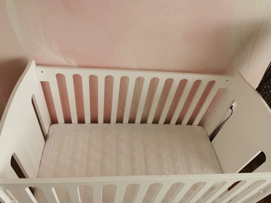 Дървена Бебешка кошара TELMA 60/120 - Бял цвят + двулицев  матрак