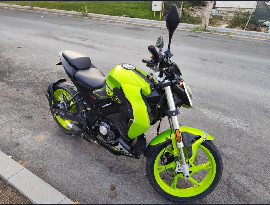 Vând sau schimb cu auto keeway rkf 125 cc