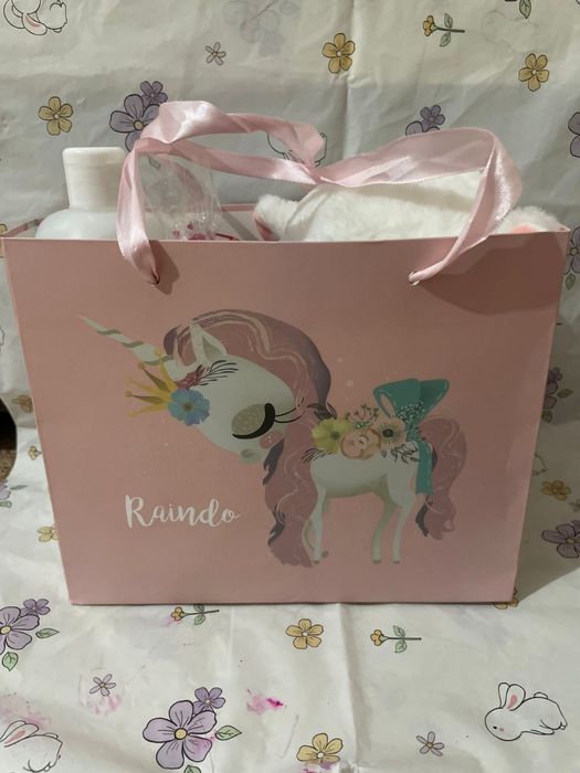 Бокс  гирляндой  продам .