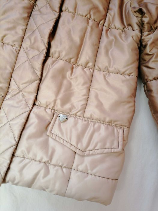 Олекотено яке за момиче