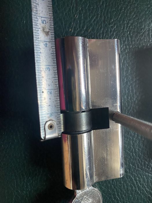 Патрони за брава с ключове