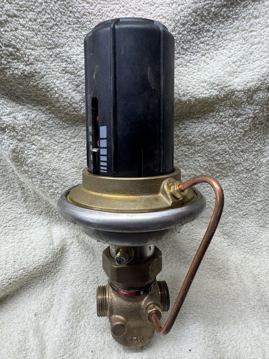 Клапан Данфосс перепадник