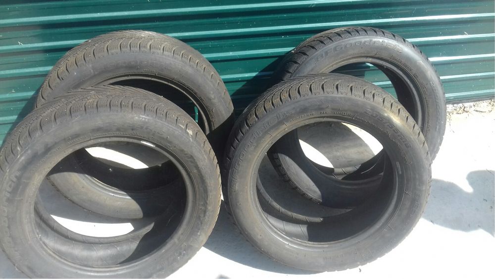 Шина в комплекте