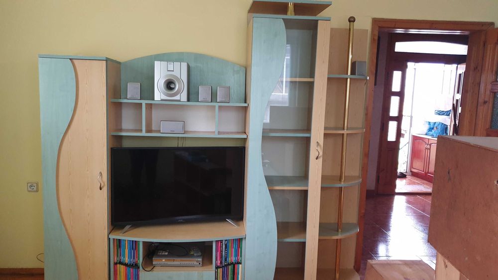 Секция за стая с модерни цветове