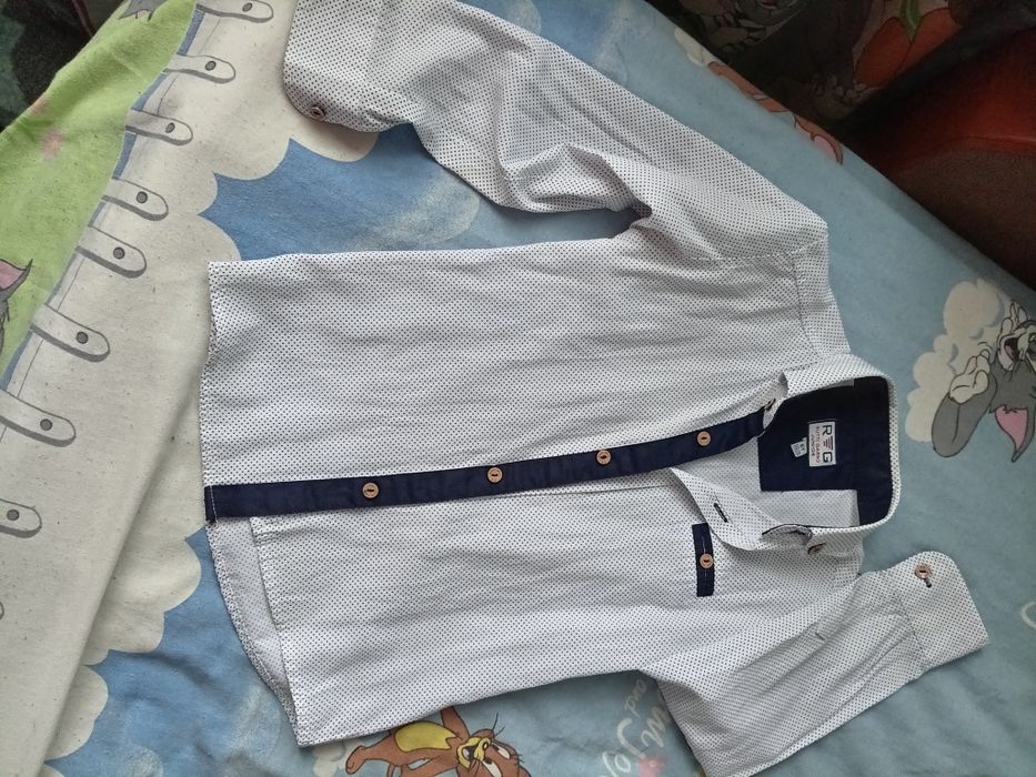 Camasi băieți mărimea 116 +vesta