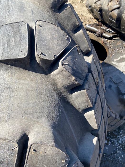 Колеса на фронтальный погрузчик