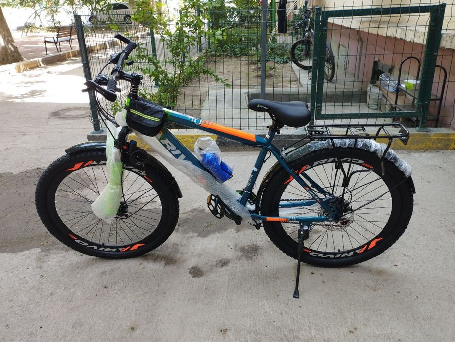 Продам спортивный велосипед 26 размера