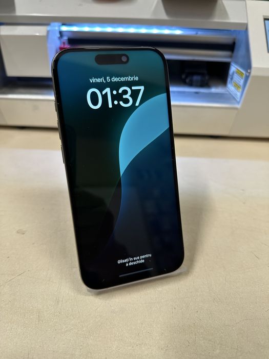 Iphone 15 pro / 128 gb / garantie